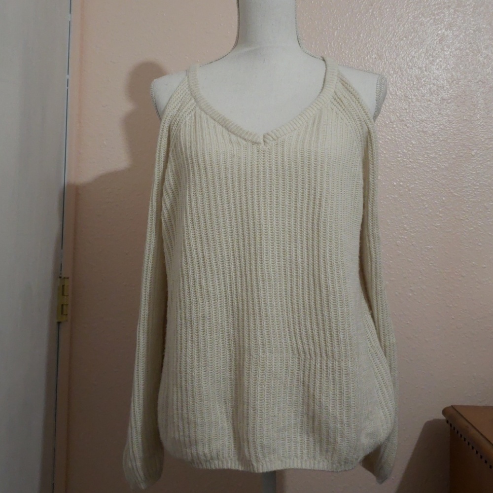 GARAGE cut out shoulders sweater